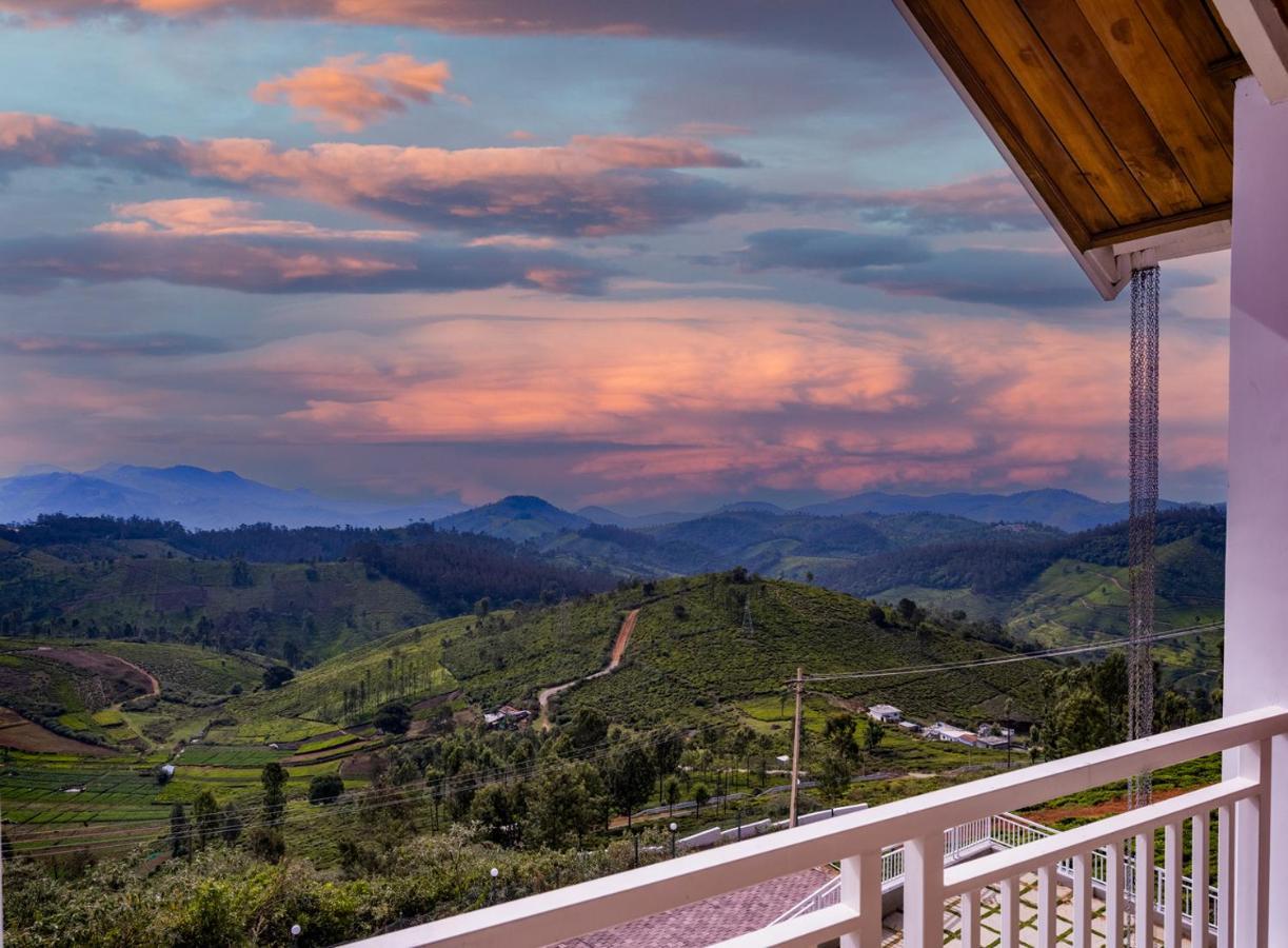 Petals Nilgiris Hotel Ооти Екстериор снимка